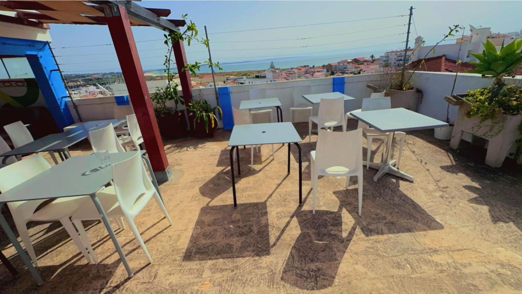 Lagos Central Hostel ภายนอก รูปภาพ