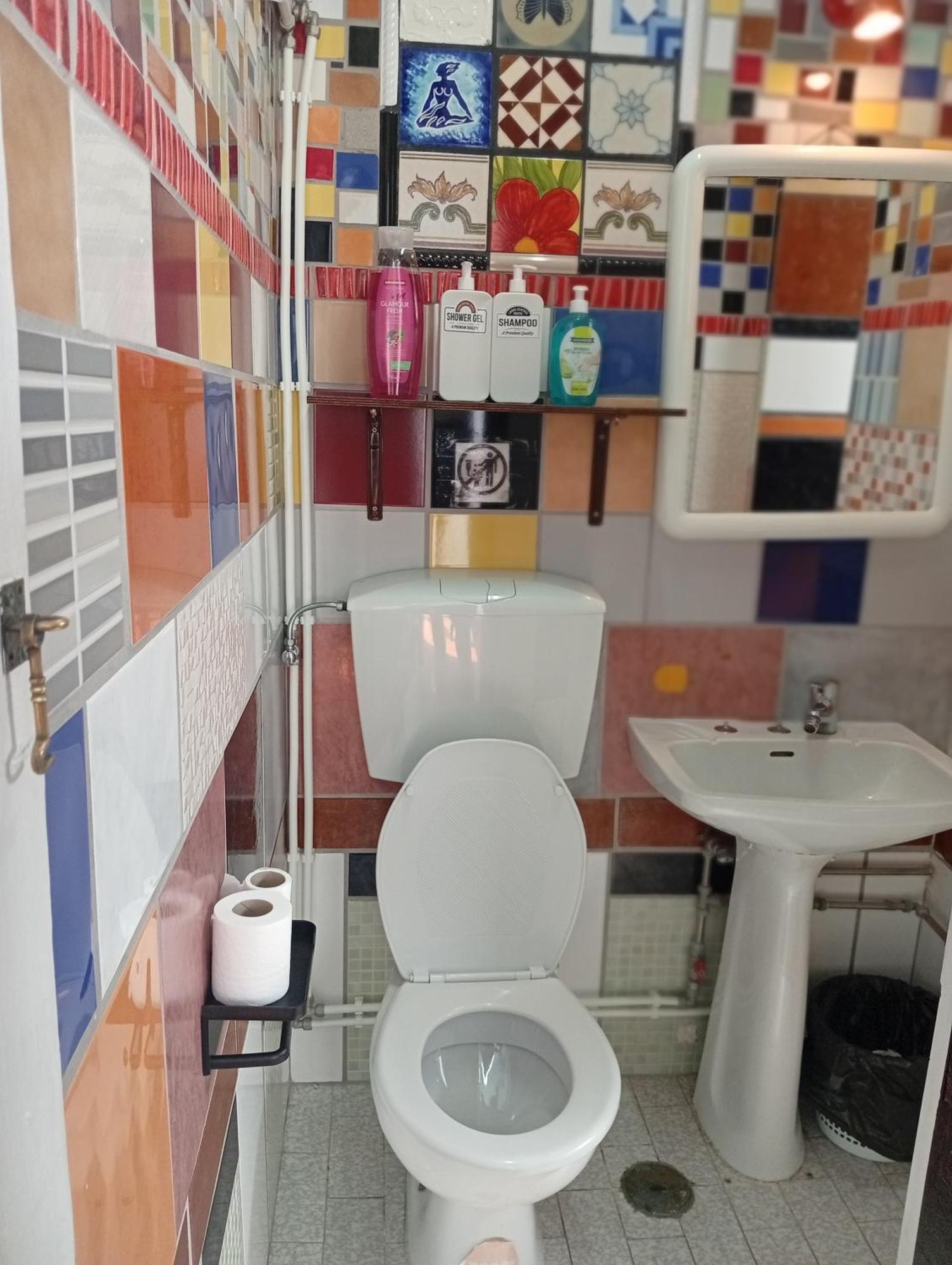 Lagos Central Hostel ภายนอก รูปภาพ